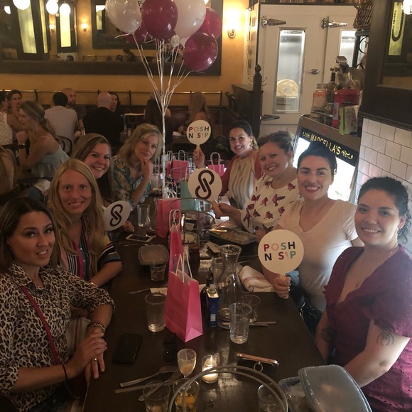 Columbus & Central Ohio Posh N Sip 🥂🍾 - Picture 2 of 8